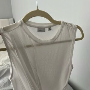 Super soft aritzia top never worn